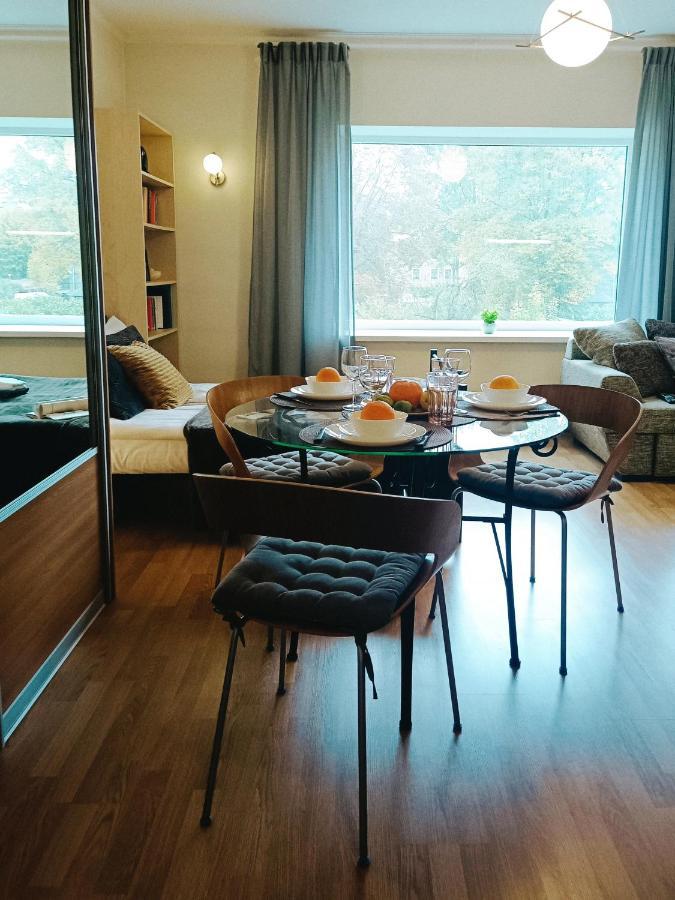 Apartament Homey Nest In Midtown Center, Up To 4 Guests, Steps From The Park, Free Parking Ryga