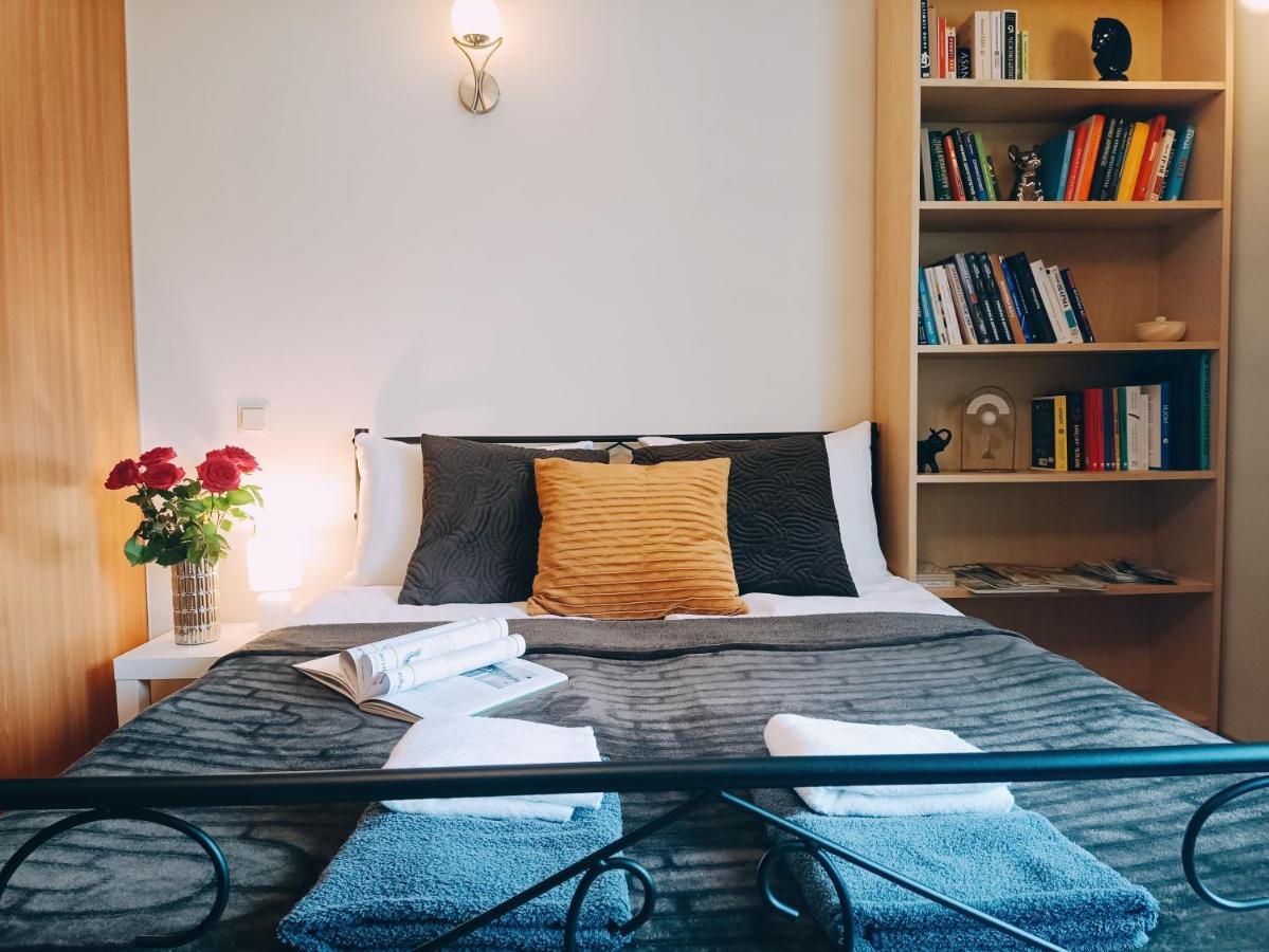 Homey Nest In Midtown Center, Up To 4 Guests, Steps From The Park, Free Parking * Ryga